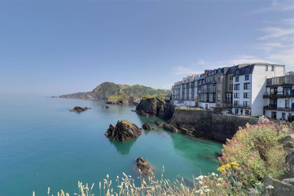 Appartement Sound Of The Sea - Ilfracombe Extérieur photo